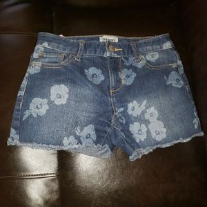 Jean's pants, with flower decor